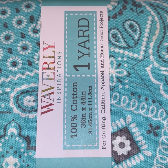 Bundle of fabric - Picture 2 of 6